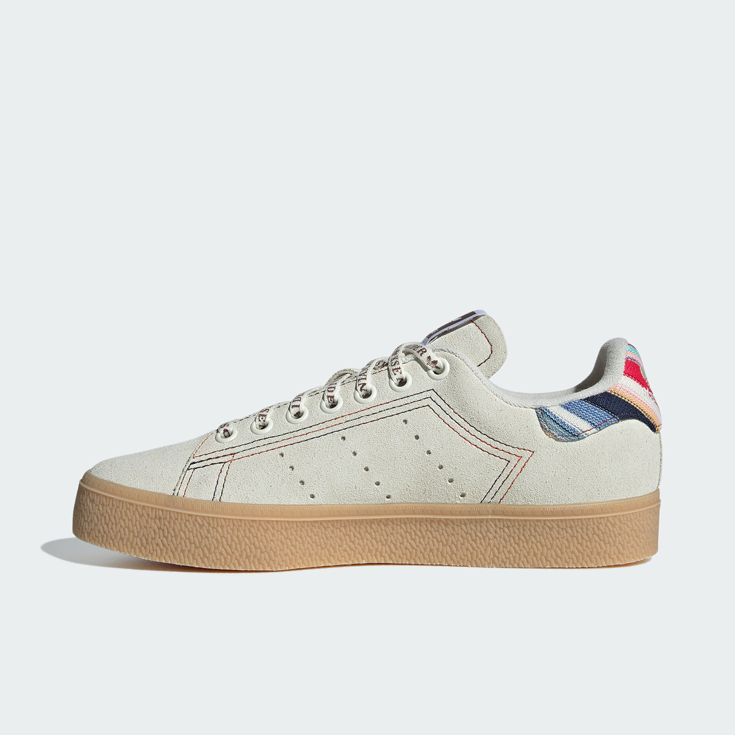 รองเท้าสเก็ตมินิมอลลิสต์แบบโลว - Adidas Shoes Gazelle บทวิจารณ์และราคา